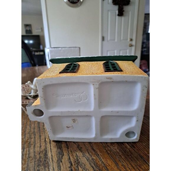 Vintage Dept 56 Merry Makers Merry Mountain Chapel Porcelain Christmas Building - Picture 11 of 11